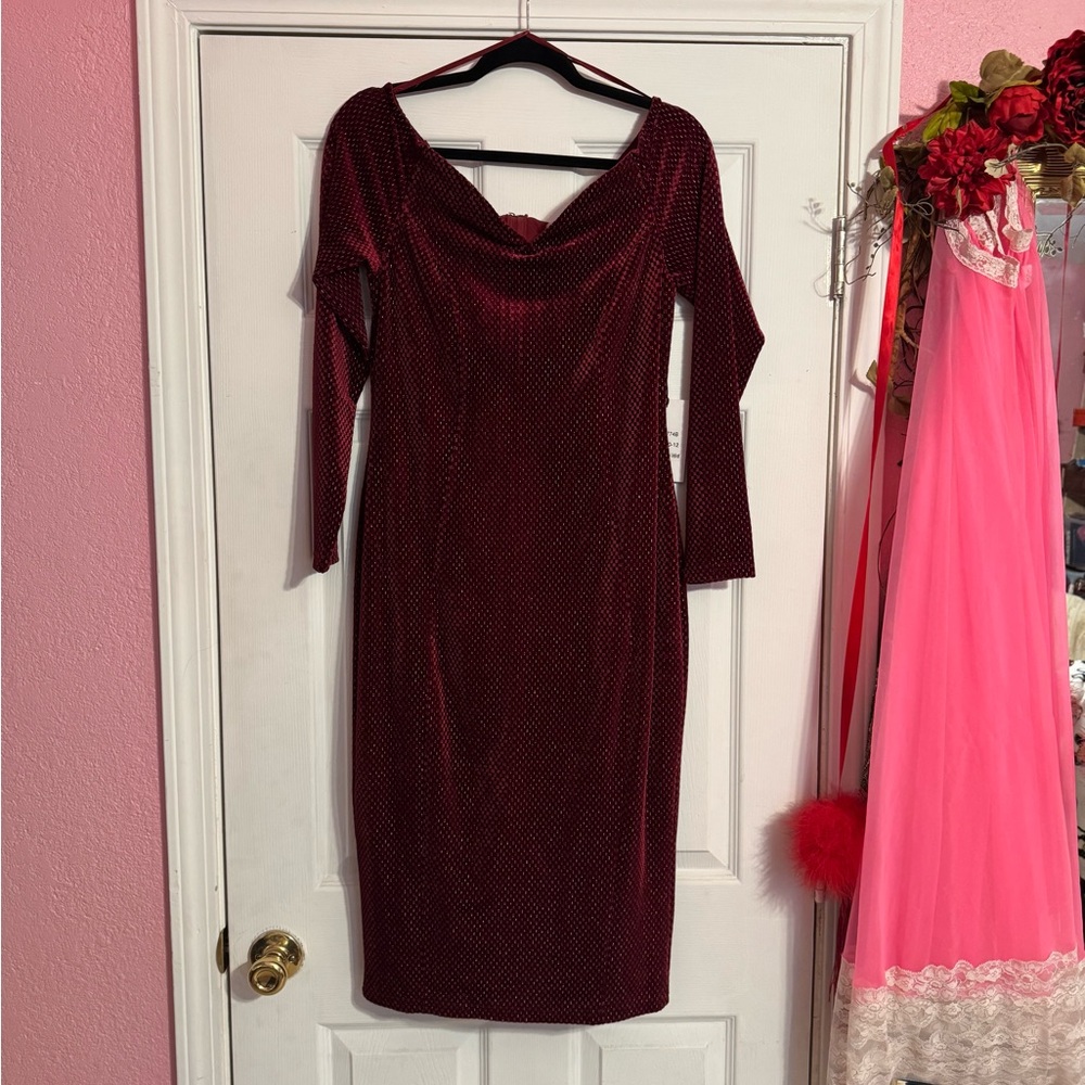 Unique vintage Burgundy Velvet body con